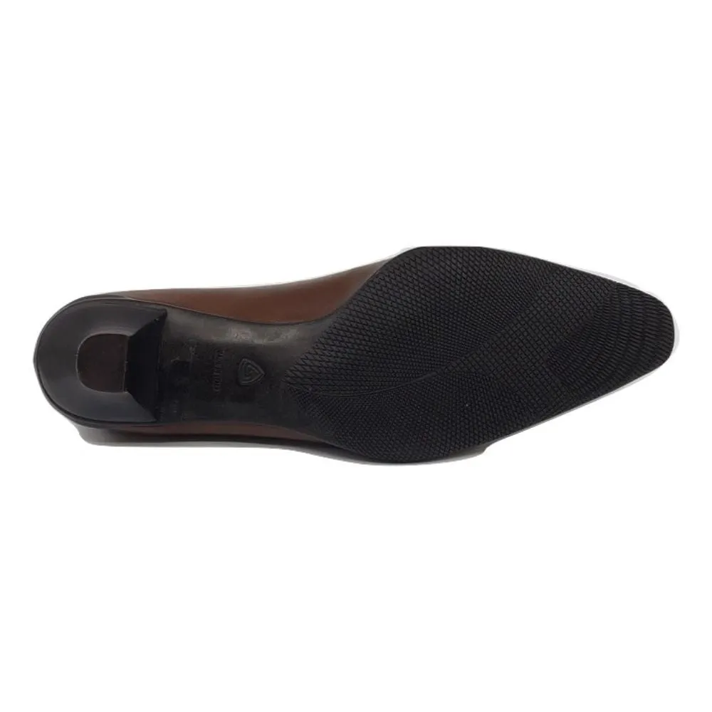 765304 Softy Brown Leather AGL Pumps