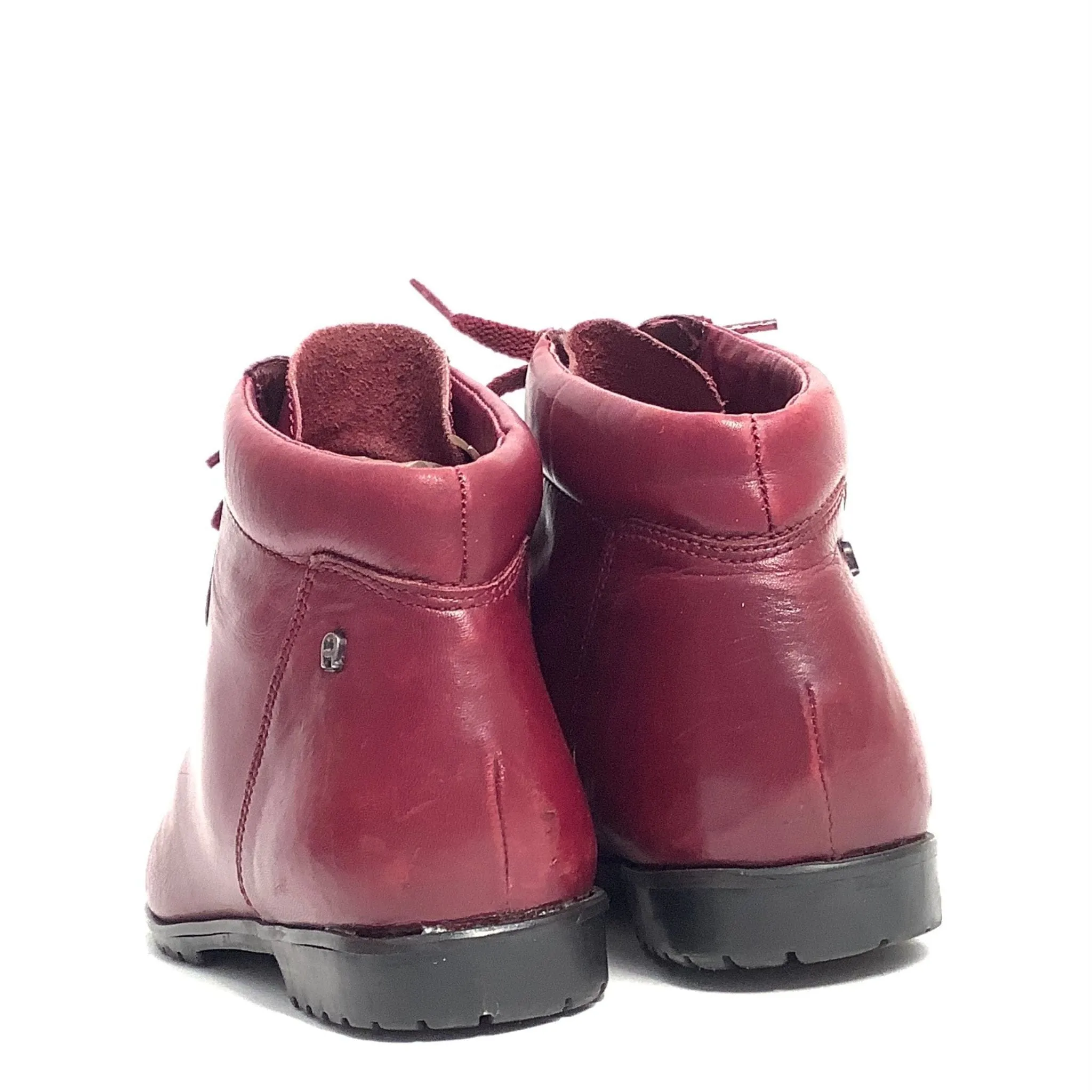 Aigner Flat Booties