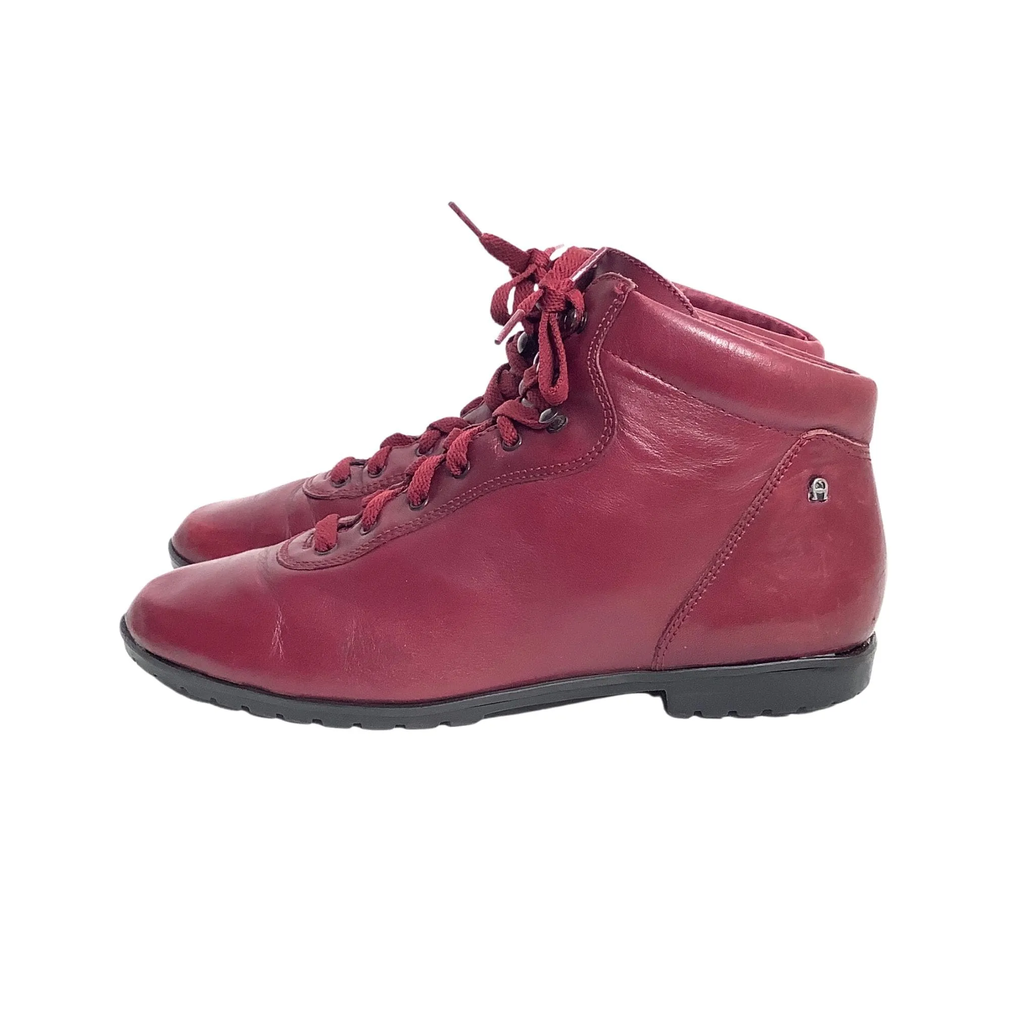 Aigner Flat Booties