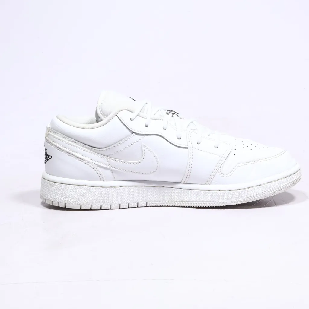 Air Jordan 1 Low Older Low-Top Sneakers Leather Black Color For Women