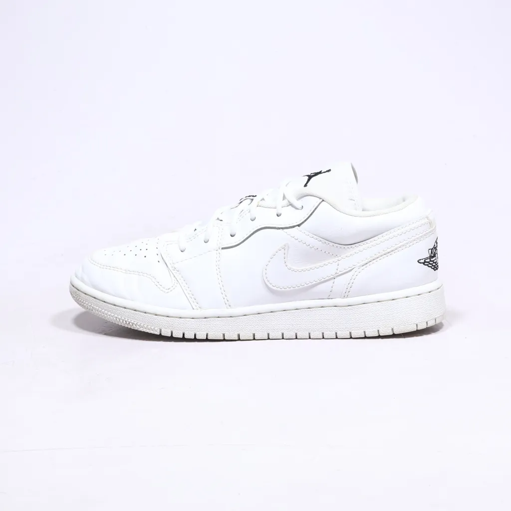 Air Jordan 1 Low Older Low-Top Sneakers Leather Black Color For Women