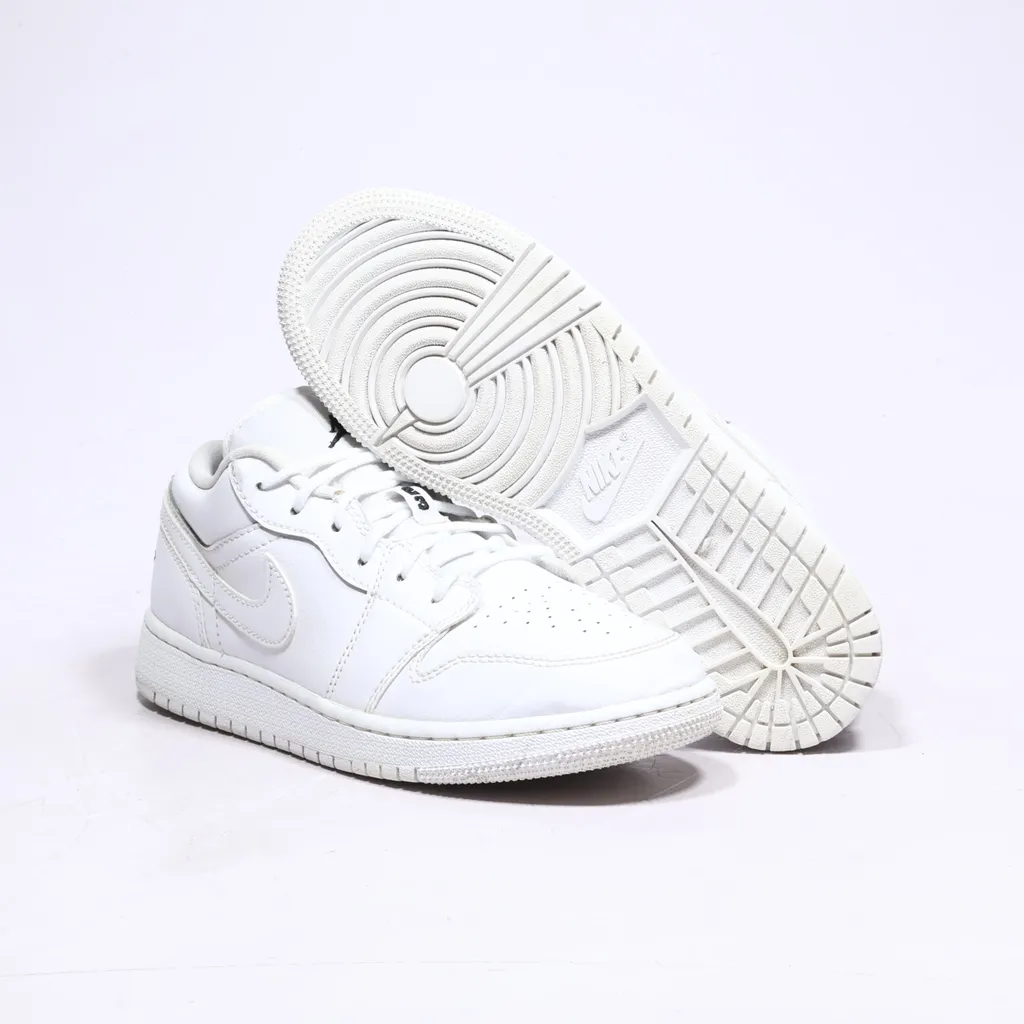 Air Jordan 1 Low Older Low-Top Sneakers Leather Black Color For Women