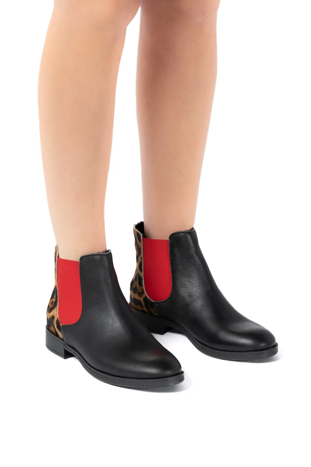 AVENA Chelsea Boot