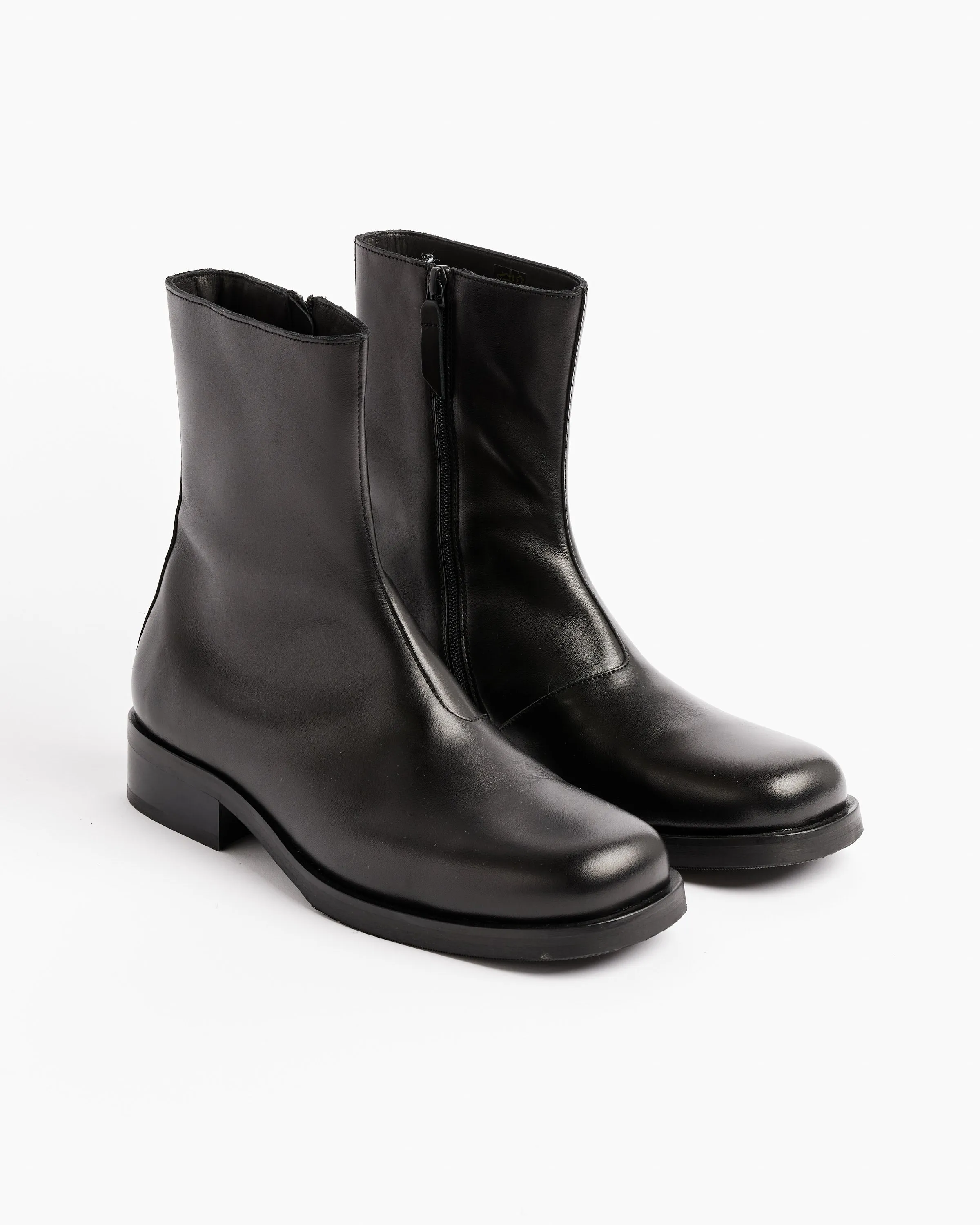 Camion Boot in Black