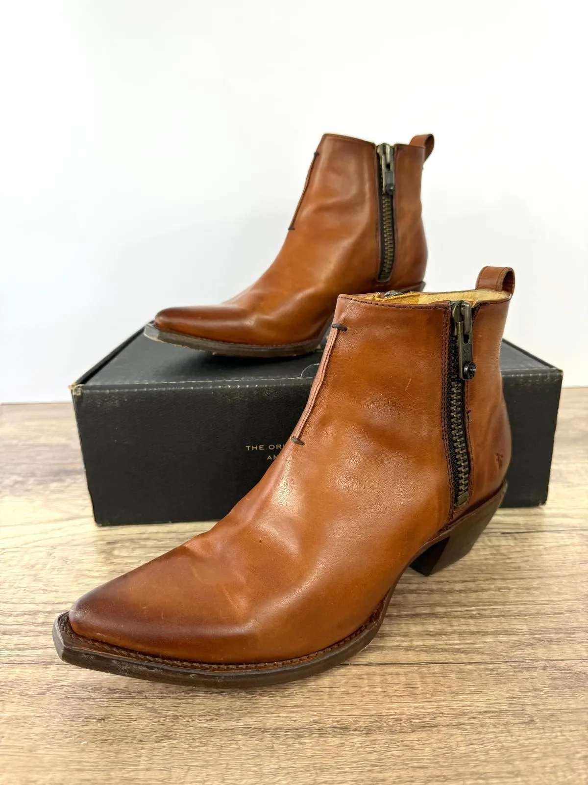 FRYE SACHA MOTO SHOOTIE LEATHER BOOTIES