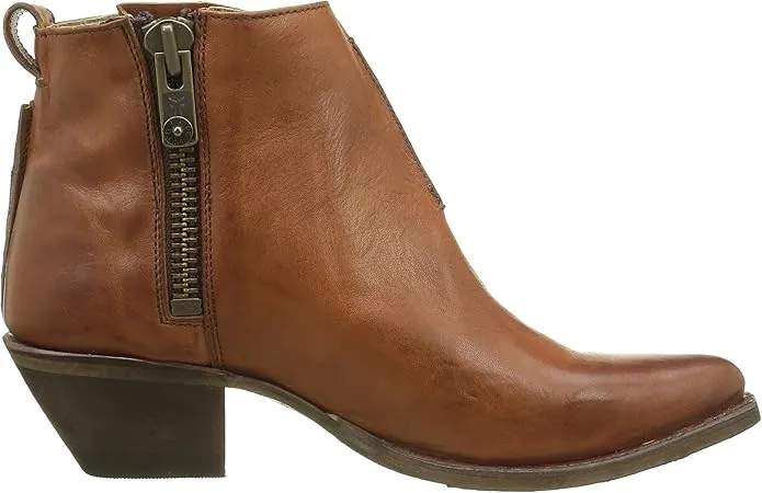 FRYE SACHA MOTO SHOOTIE LEATHER BOOTIES