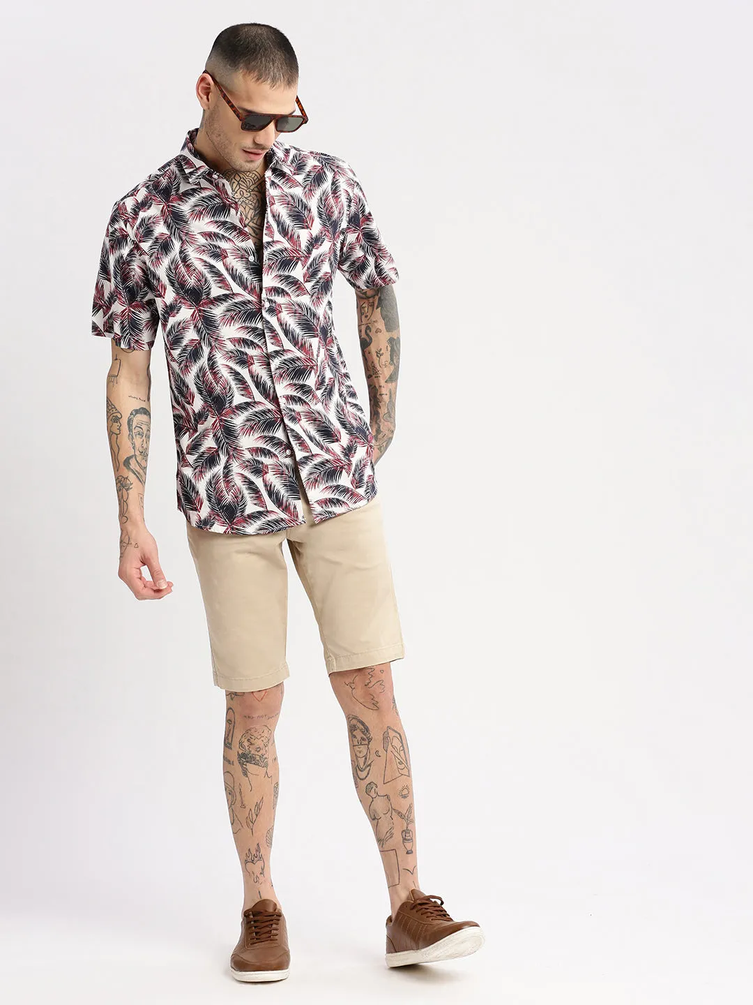 Men Spread Collar Textured Brown Casual Shirt