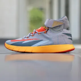 Nike - Zoom Hyperrev Kyrie Irving