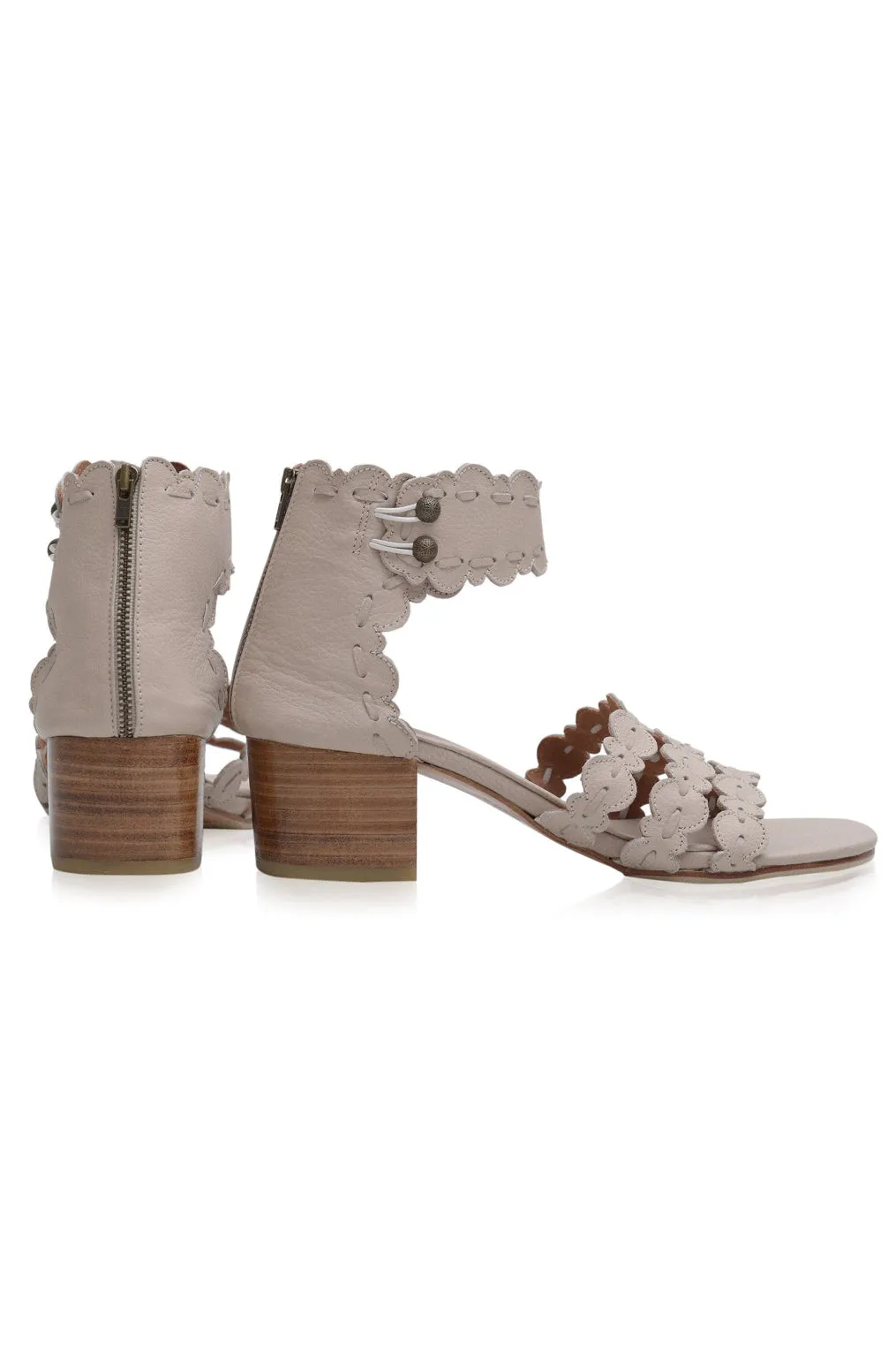 Seaside Leather Sandals (Sz. 6 & 8)