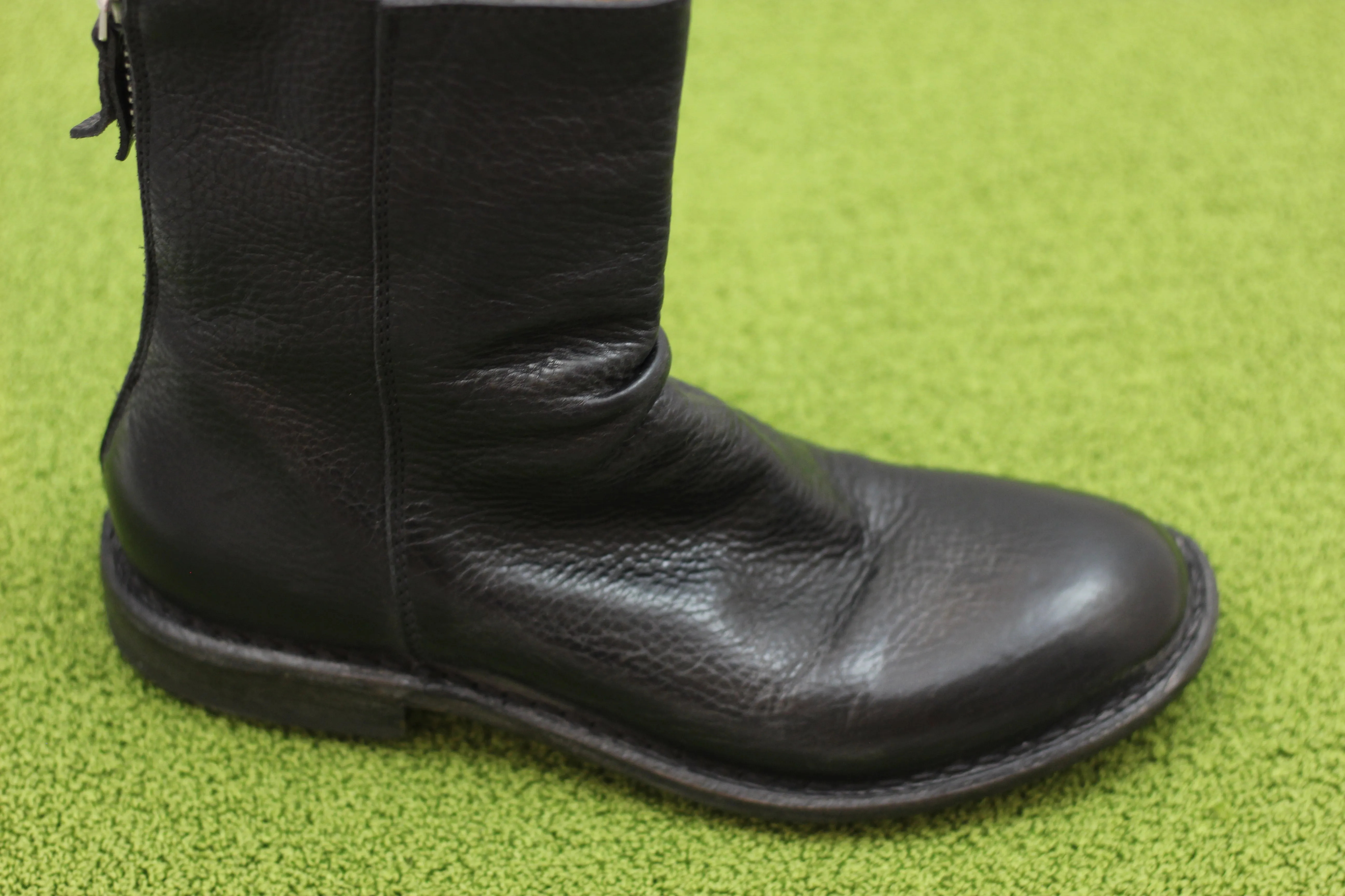 Women's 30401C Zip Boot - Black Calf